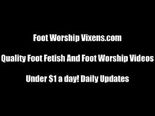 Busty Milf Julia Ann Makes Foot Boy Lick Her Ass Feet - Femdom Foot Worship